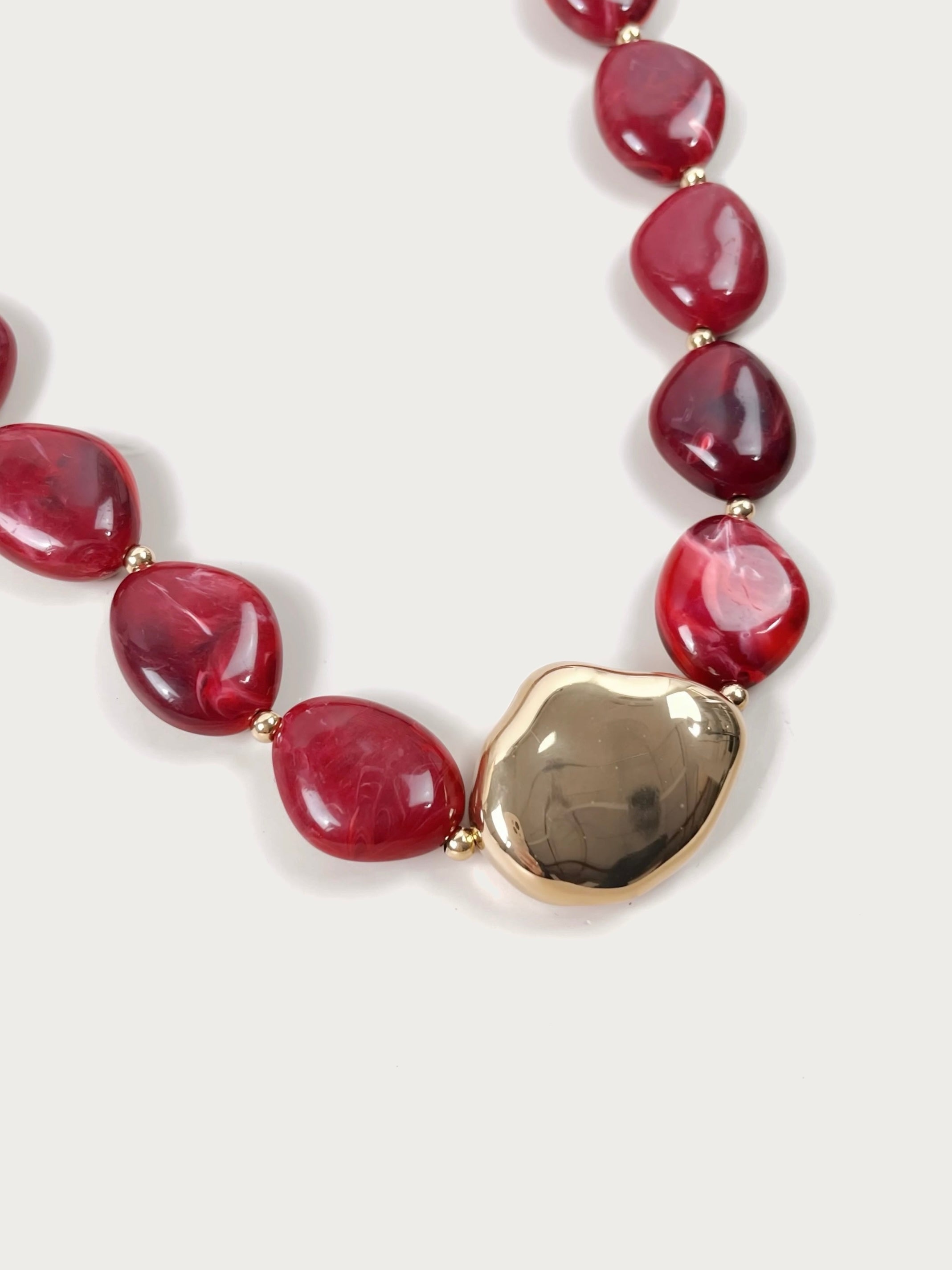 Collier Jane